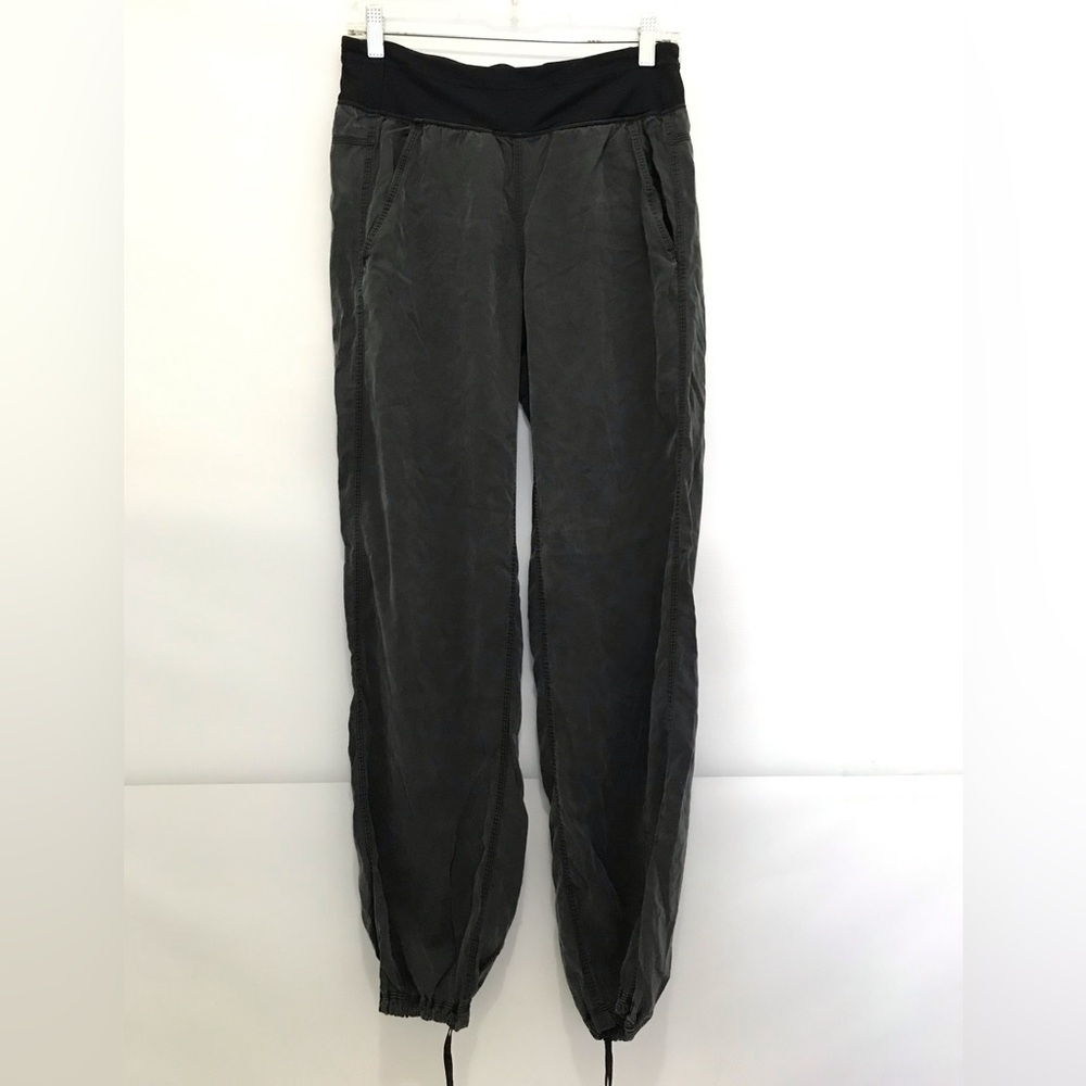lululemon athletica Black & Charcoal Drawcord Jogger Pants